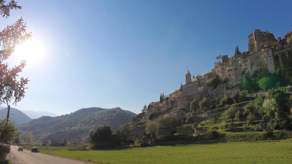 Vvf Drome Provence Hotell Montbrun-les-Bains Eksteriør bilde